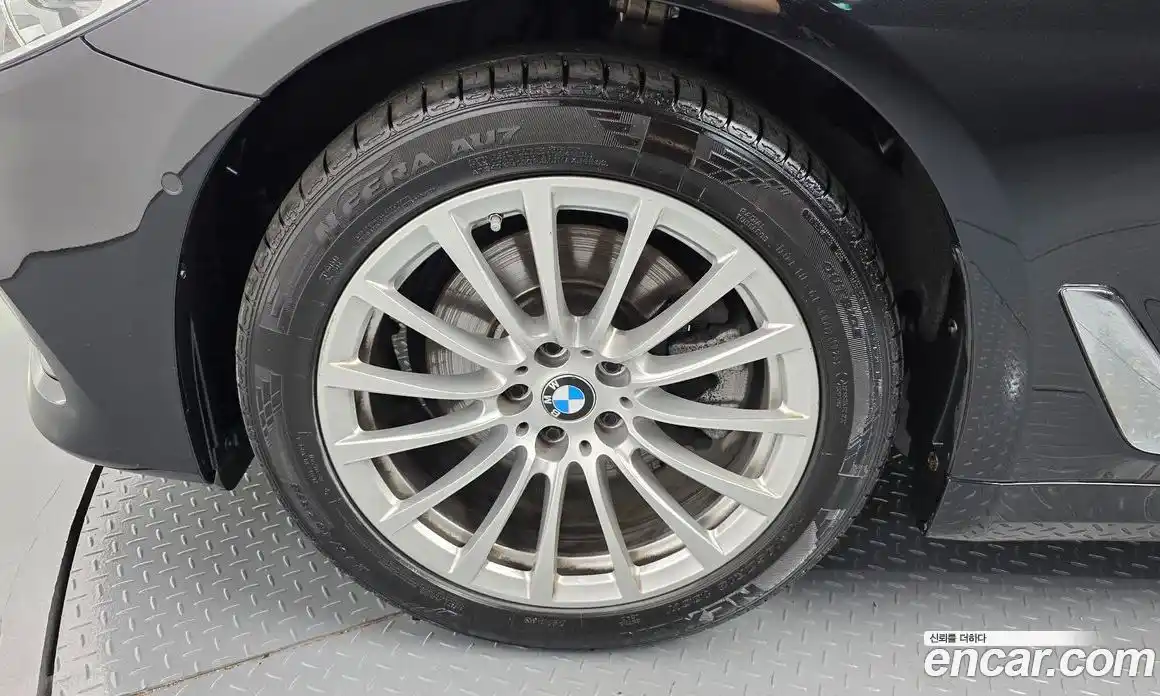 BMW 5 серия 2020 2.0 автомат (гидро), фото 5