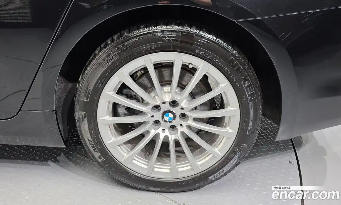 BMW 5 серия 2020 2.0 автомат (гидро), фото 7