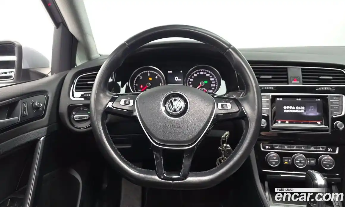 Volkswagen Golf 2014 2.0 автомат (гидро), фото 12