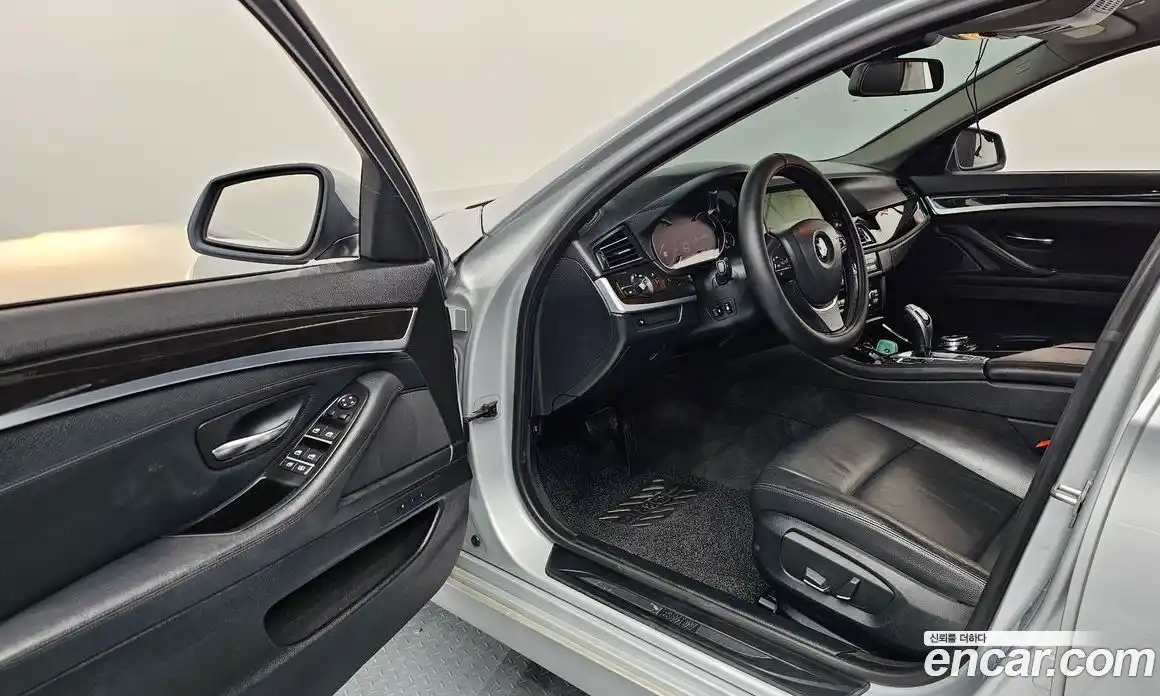BMW 5 серия 2014 2.0 автомат (гидро), фото 10