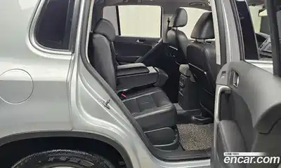 Volkswagen Tiguan 2009 2.0 автомат (гидро), миниатюра 12