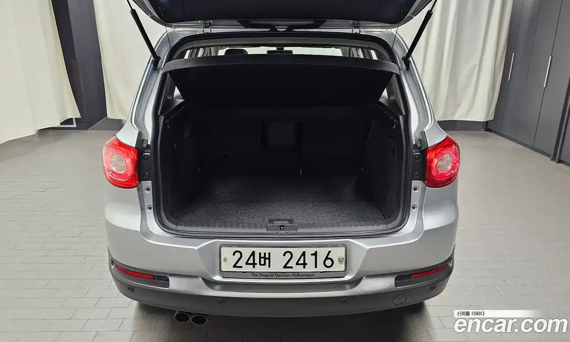 Volkswagen Tiguan 2009 2.0 автомат (гидро), фото 20