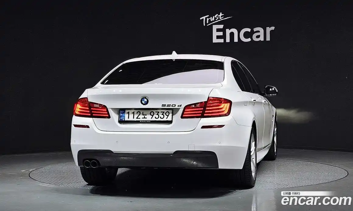 BMW 5 серия 2016 2.0 автомат (гидро), фото 4
