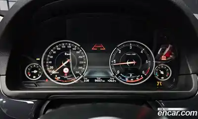 BMW 5 серия 2016 2.0 автомат (гидро), миниатюра 8