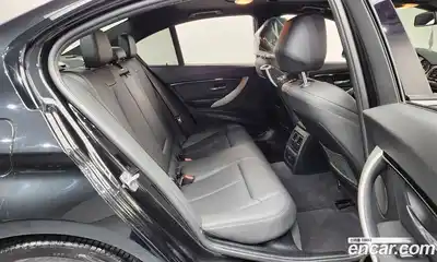 BMW 3 серия 2018 2.0 автомат (гидро), миниатюра 11