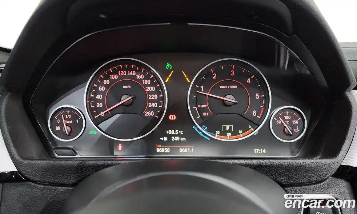 BMW 3 серия 2018 2.0 автомат (гидро), фото 8