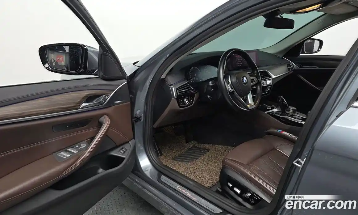 BMW 5 серия 2019 2.0 автомат (гидро), фото 12