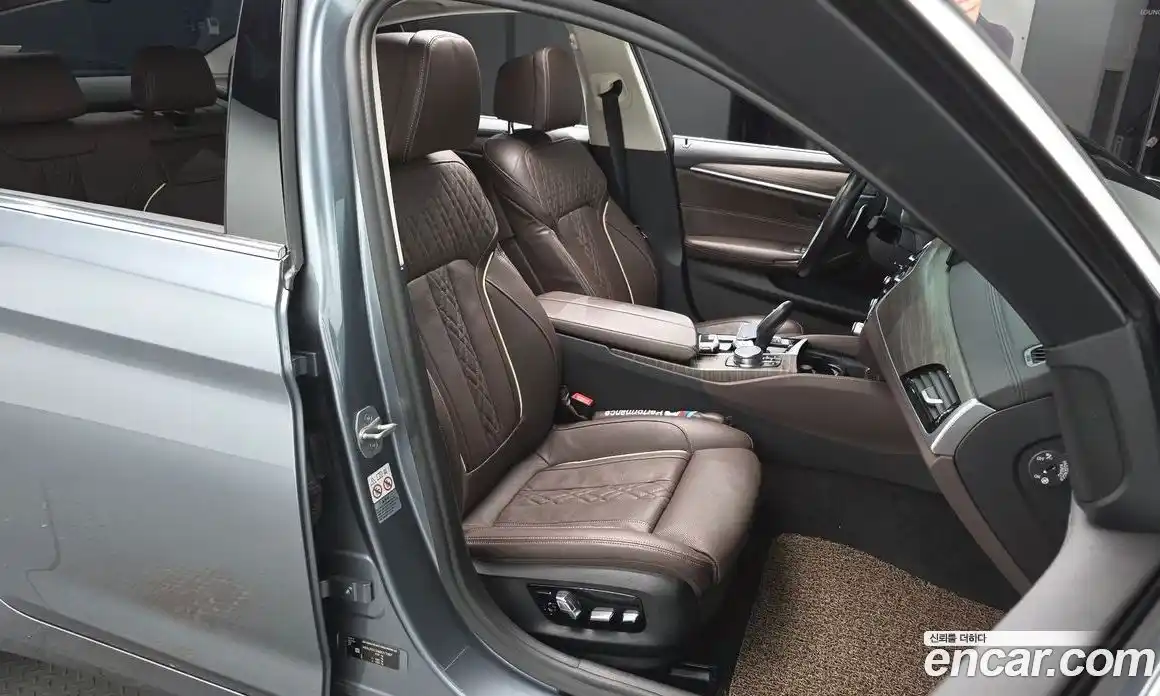 BMW 5 серия 2019 2.0 автомат (гидро), фото 15