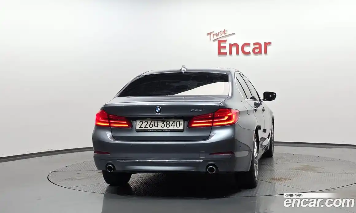 BMW 5 серия 2019 2.0 автомат (гидро), фото 3