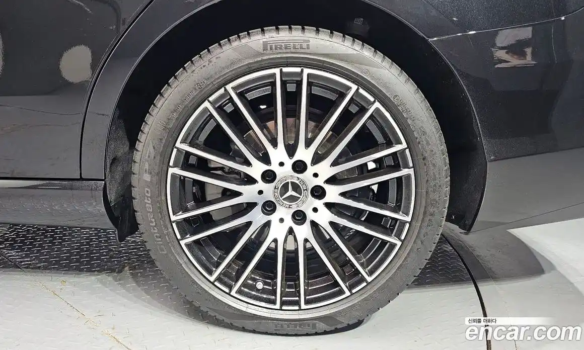 Mercedes-Benz C-Class 2025 2.0 гидро, фото 7 Mercedes-Benz C-Class 2025 2.0 гидро, фото 7