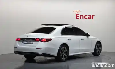 Mercedes-Benz E-Class 2025 2.0 автомат (гидро), миниатюра 2