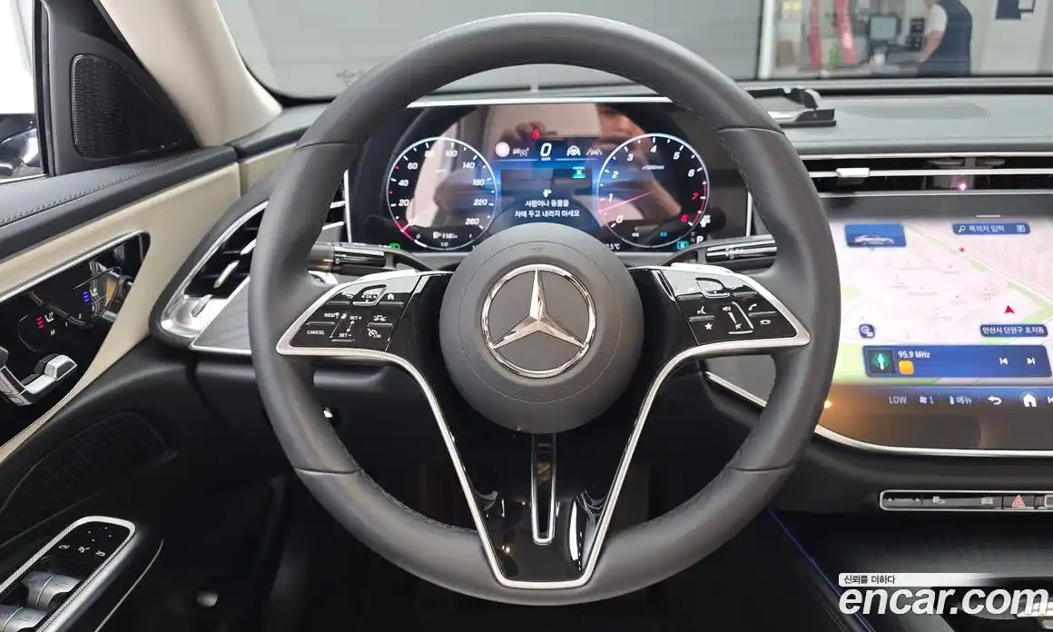 Mercedes-Benz E-Class 2025 2.0 автомат (гидро), фото 22