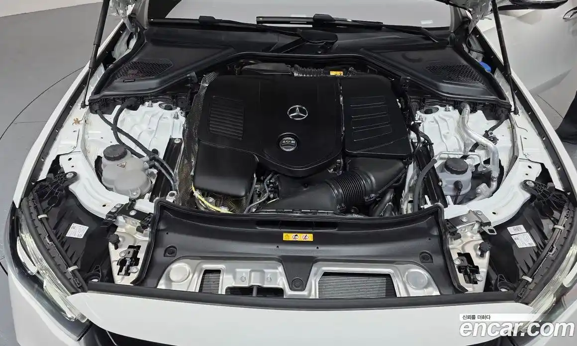 Mercedes-Benz E-Class 2025 2.0 автомат (гидро), фото 6