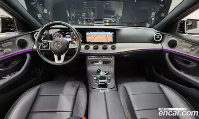 Mercedes-Benz E-Class 2020 2.0 автомат (гидро), миниатюра 9