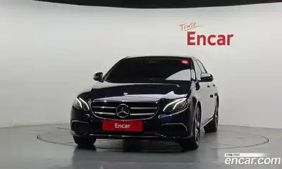 Mercedes-Benz E-Class 2020 2.0 автомат (гидро), миниатюра 3