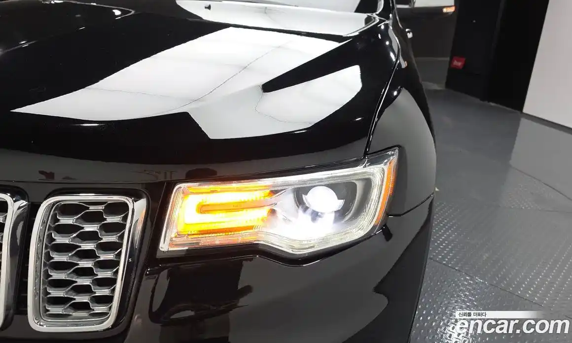 Jeep Cherokee 2021 3.6 автомат (гидро), фото 8