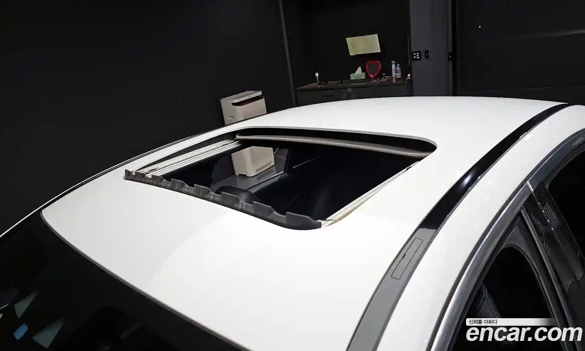 Mercedes-Benz E-Class 2023 2.0 автомат (гидро), фото 17