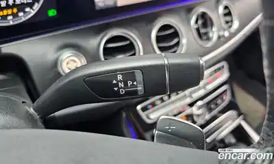 Mercedes-Benz E-Class 2017 2.0 автомат (гидро), миниатюра 9