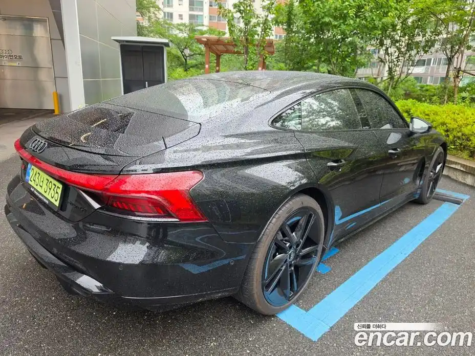 Audi e-tron GT 2025 автомат (гидро), фото 4