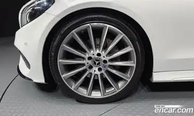 Mercedes-Benz C-Class 2017 2.0 гидро, миниатюра 5 Mercedes-Benz C-Class 2017 2.0 гидро, миниатюра 5