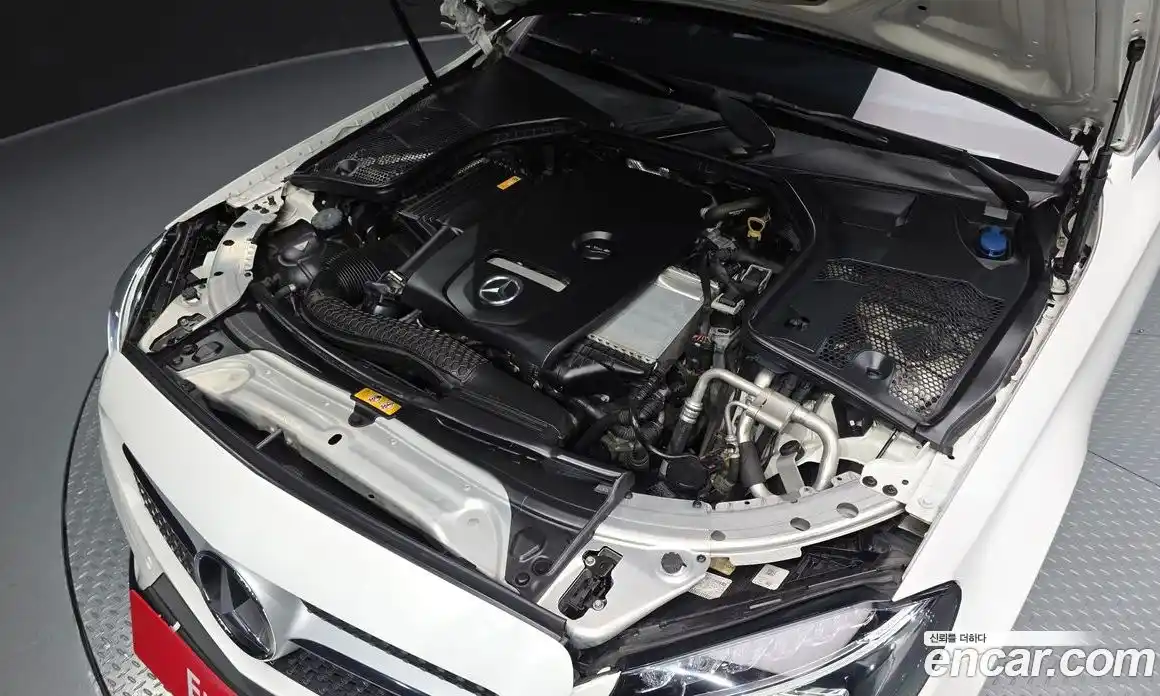 Mercedes-Benz C-Class 2017 2.0 гидро, фото 6 Mercedes-Benz C-Class 2017 2.0 гидро, фото 6