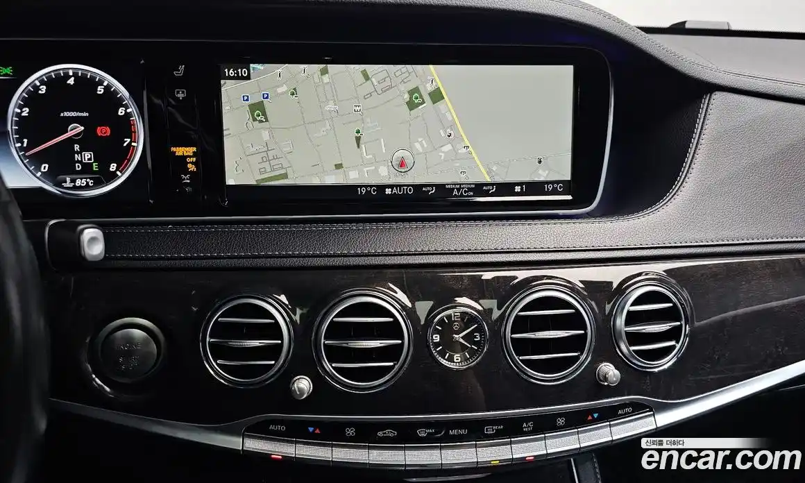 Mercedes-Benz S-Class 2017 4.7 гидро, фото 19 Mercedes-Benz S-Class 2017 4.7 гидро, фото 19