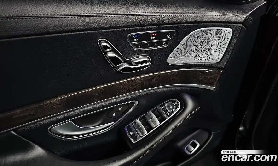 Mercedes-Benz S-Class 2017 4.7 гидро, фото 29 Mercedes-Benz S-Class 2017 4.7 гидро, фото 29