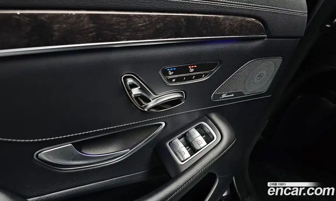 Mercedes-Benz S-Class 2017 4.7 гидро, фото 36 Mercedes-Benz S-Class 2017 4.7 гидро, фото 36