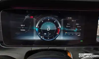 Mercedes-Benz E-Class 2018 1.9 автомат (гидро), миниатюра 11