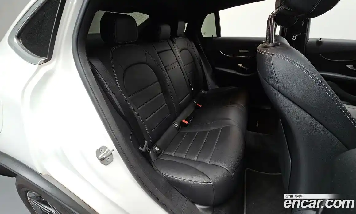 Mercedes-Benz GLC-Class 2020 2.0 гидро, фото 17 Mercedes-Benz GLC-Class 2020 2.0 гидро, фото 17