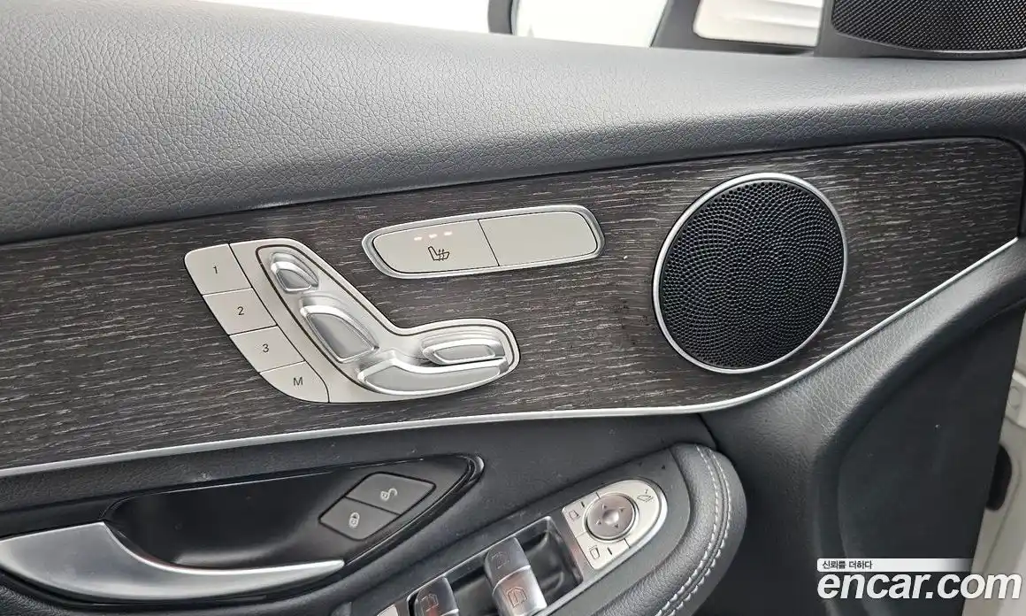 Mercedes-Benz GLC-Class 2020 2.0 гидро, фото 26 Mercedes-Benz GLC-Class 2020 2.0 гидро, фото 26