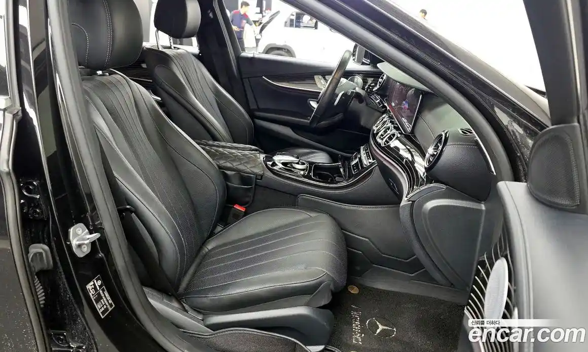 Mercedes-Benz E-Class 2018 3.0 автомат (гидро), фото 17