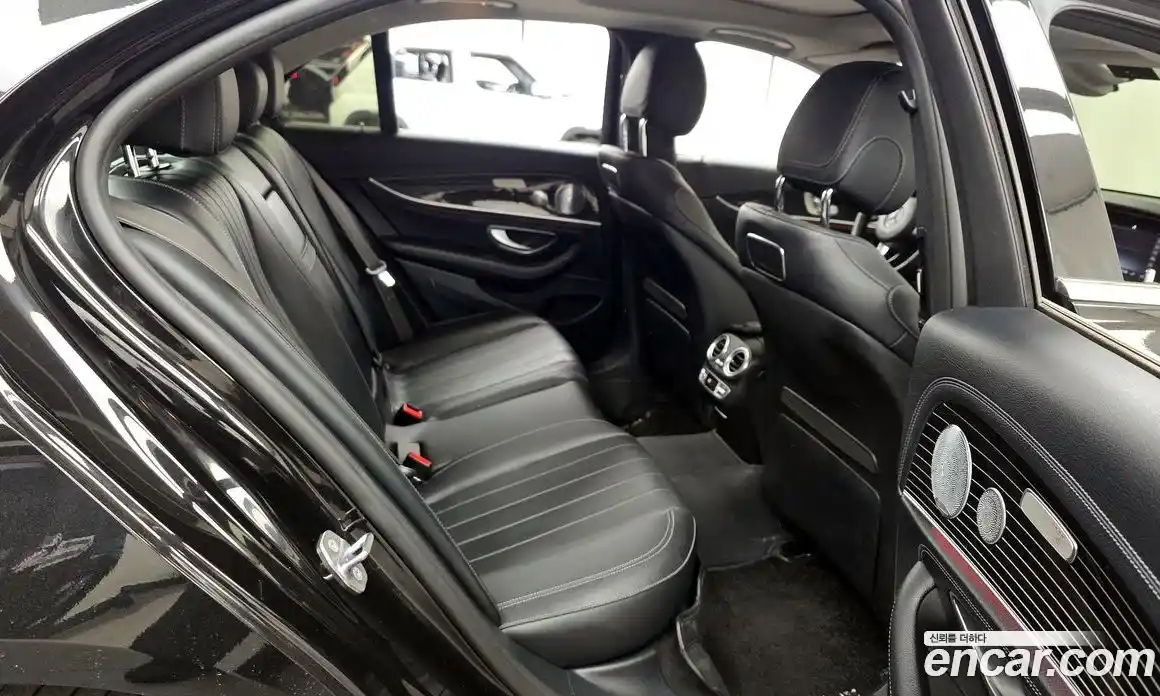 Mercedes-Benz E-Class 2018 3.0 автомат (гидро), фото 18