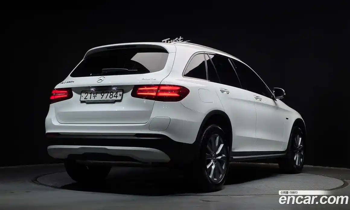 Mercedes-Benz GLC-Class 2019 2.0 гидро, фото 2 Mercedes-Benz GLC-Class 2019 2.0 гидро, фото 2