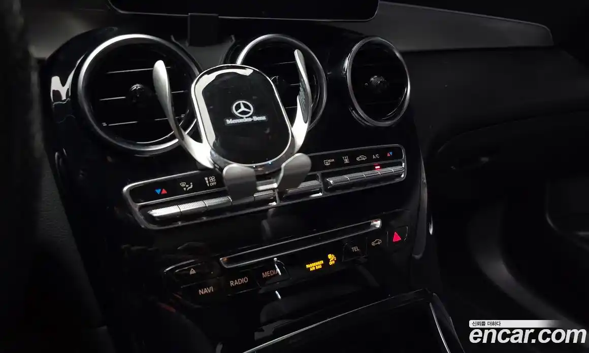 Mercedes-Benz GLC-Class 2019 2.0 гидро, фото 25 Mercedes-Benz GLC-Class 2019 2.0 гидро, фото 25