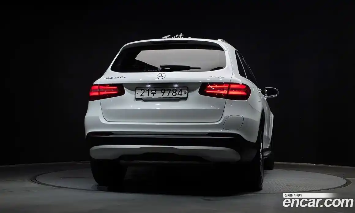 Mercedes-Benz GLC-Class 2019 2.0 гидро, фото 4 Mercedes-Benz GLC-Class 2019 2.0 гидро, фото 4