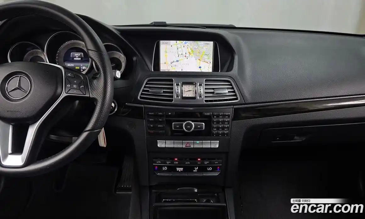 Mercedes-Benz E-Class 2013 2.0 автомат (гидро), фото 14