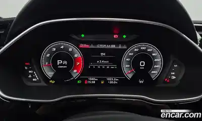 Audi Q3 2025 2.0 автомат (гидро), миниатюра 8