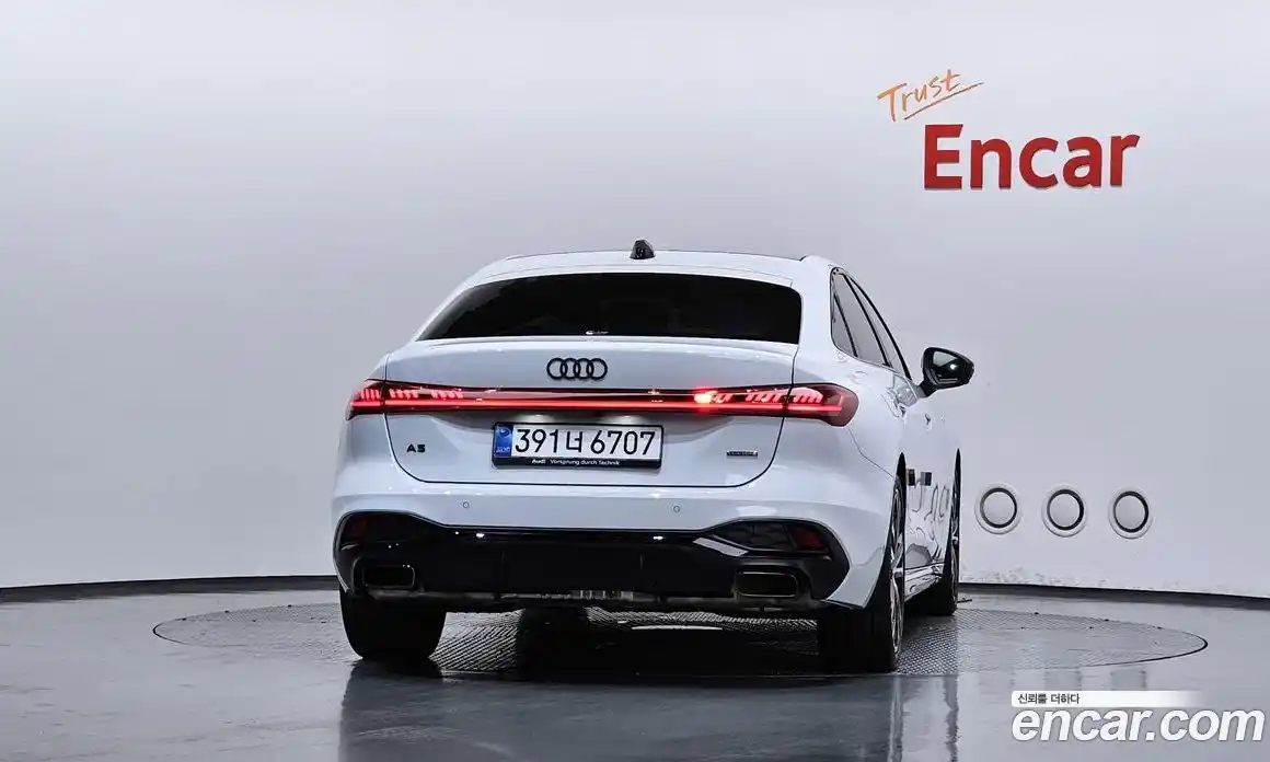Audi A5 2025 2.0 автомат (гидро), фото 4