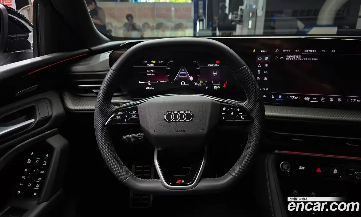 Audi Q5 2025 2.0 автомат (гидро), фото 19