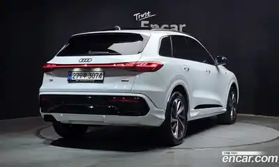 Audi Q5 2025 2.0 автомат (гидро), миниатюра 2