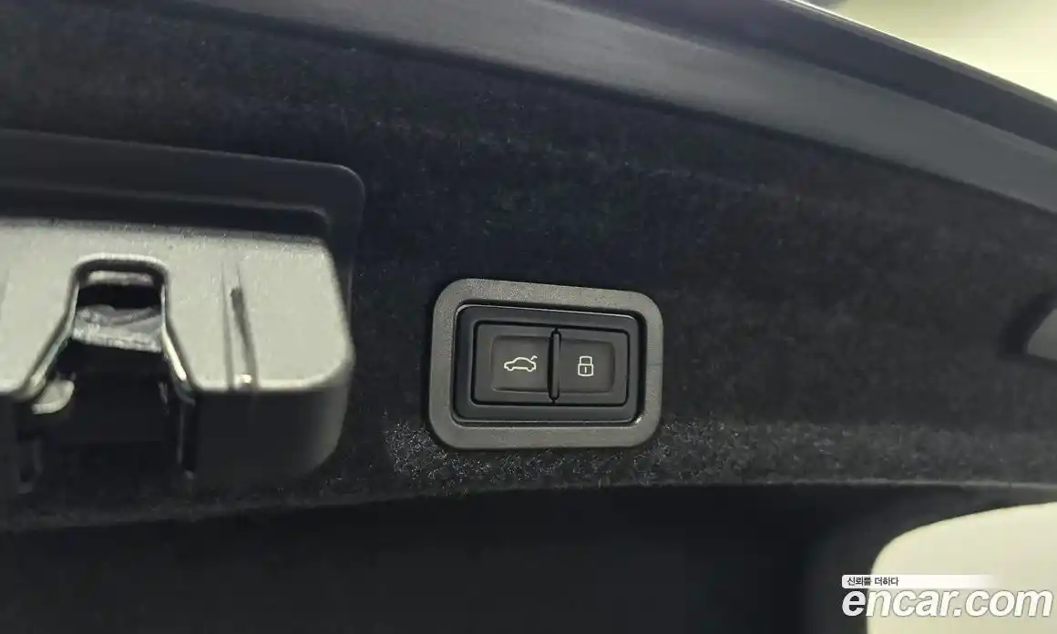 Audi A6 2022 2.0 автомат (гидро), фото 25