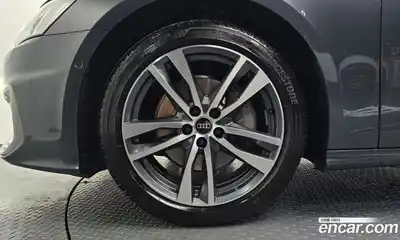 Audi A6 2022 2.0 автомат (гидро), миниатюра 5