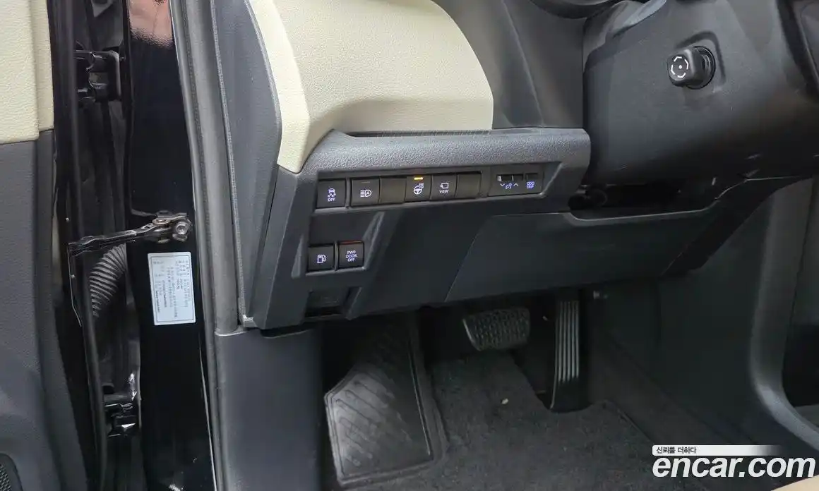 Toyota Sienna 2021 2.5 автомат (гидро), фото 20 Toyota Sienna 2021 2.5 автомат (гидро), фото 20