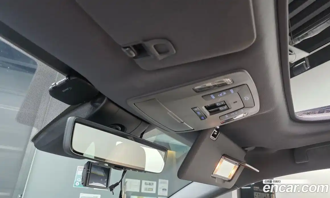 Toyota Sienna 2021 2.5 автомат (гидро), фото 34 Toyota Sienna 2021 2.5 автомат (гидро), фото 34