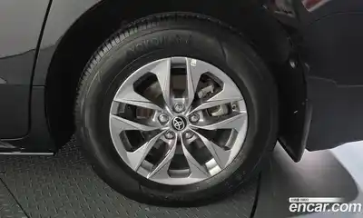 Toyota Sienna 2021 2.5 автомат (гидро), миниатюра 7 Toyota Sienna 2021 2.5 автомат (гидро), миниатюра 7