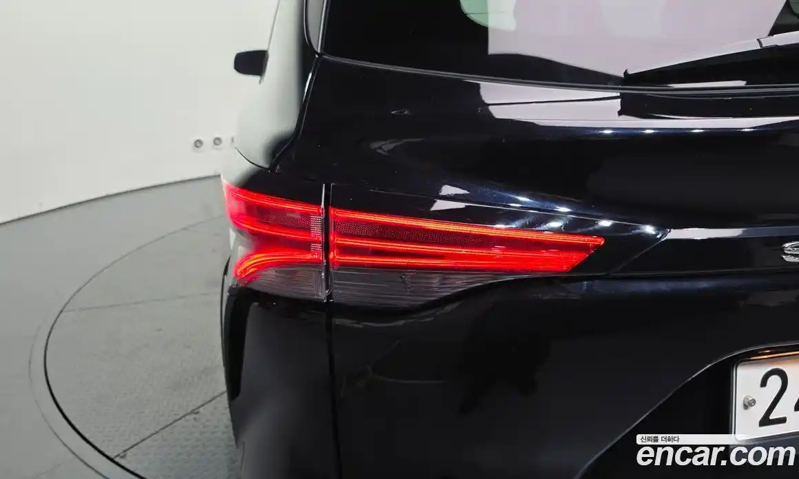 Toyota Sienna 2021 2.5 автомат (гидро), фото 9 Toyota Sienna 2021 2.5 автомат (гидро), фото 9