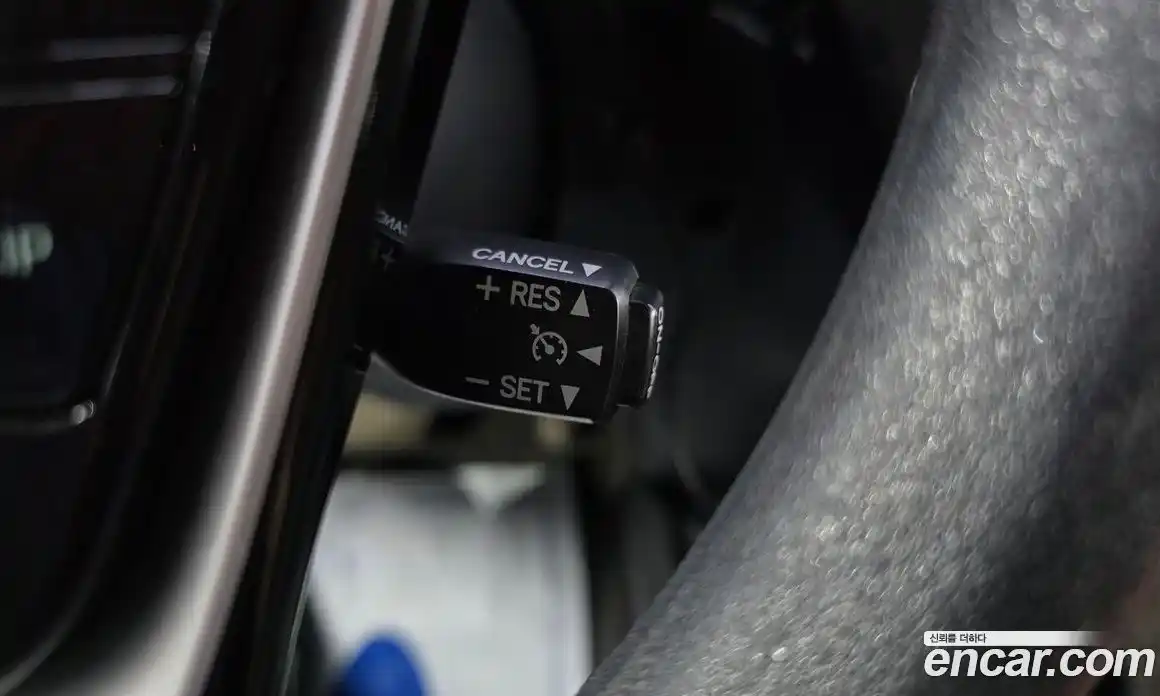 Toyota Prius 2018 1.5 автомат (гидро), фото 15 Toyota Prius 2018 1.5 автомат (гидро), фото 15