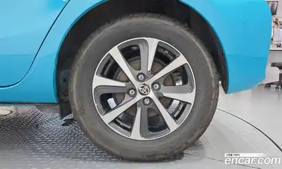 Toyota Prius 2018 1.5 автомат (гидро), миниатюра 5 Toyota Prius 2018 1.5 автомат (гидро), миниатюра 5