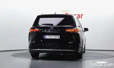 Toyota Sienna 2023 2.5 автомат (гидро), миниатюра 4 Toyota Sienna 2023 2.5 автомат (гидро), миниатюра 4